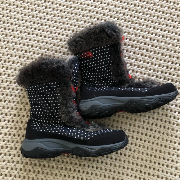 The North Face Nuptse Fur II Boots - Picture 4 of 12